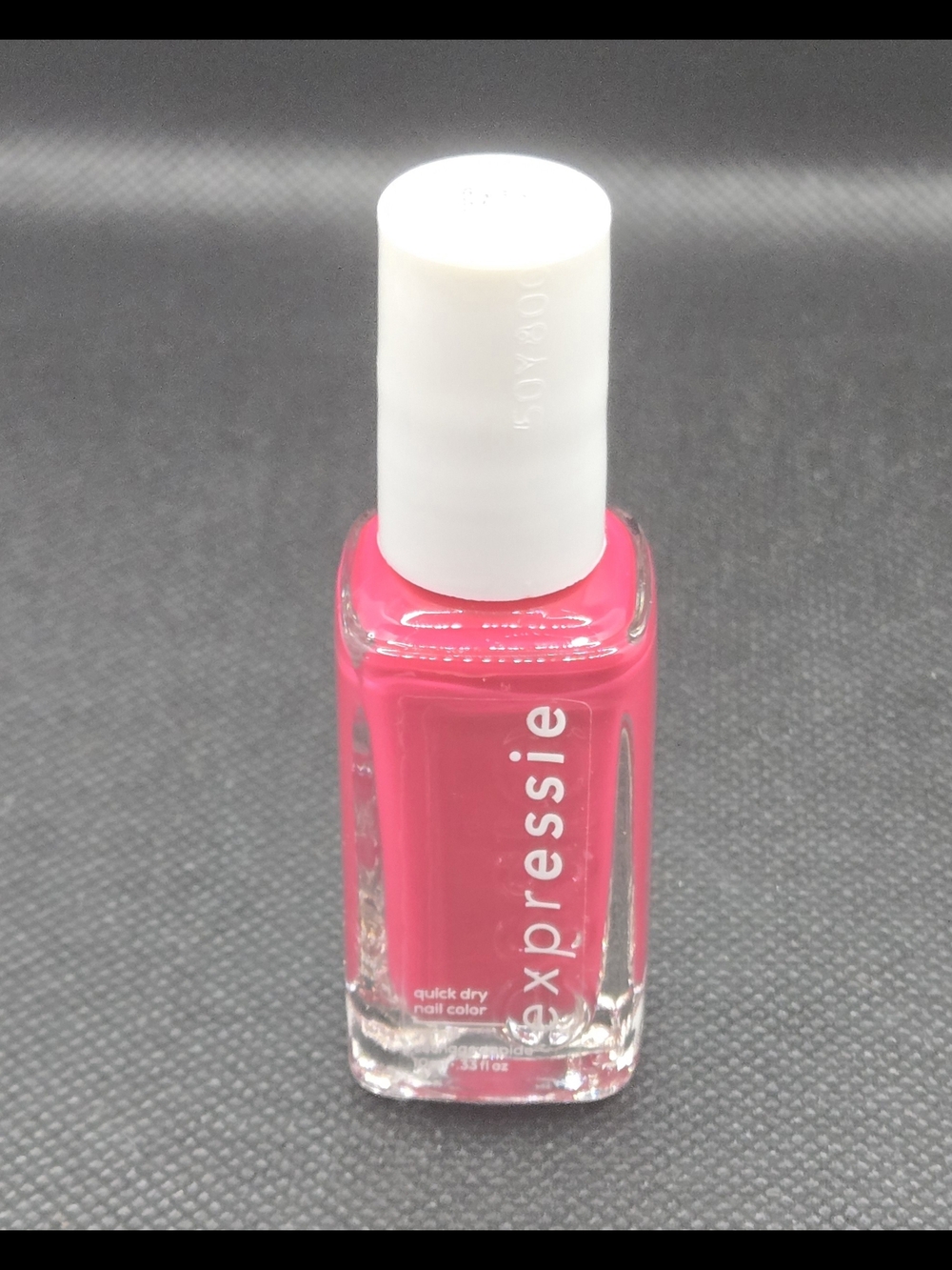 Essie Quick dry "hands in the air" 31